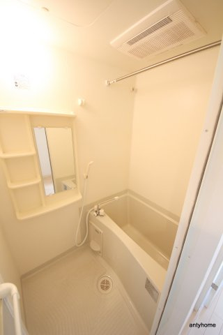 プレサンス天神橋ディオレ　仲介手数料無料の浴室