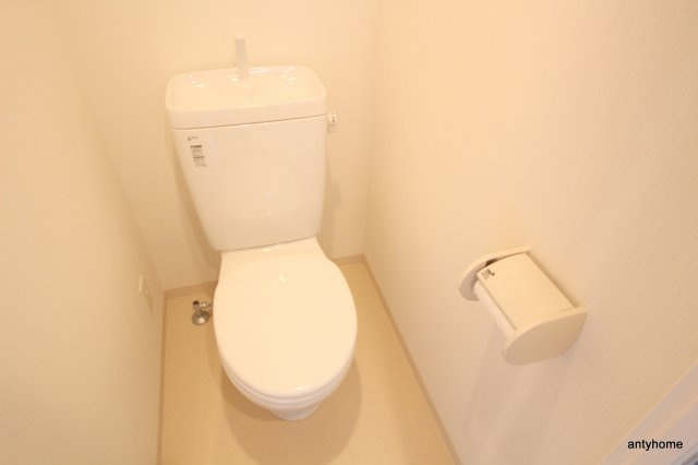 プレサンス天神橋ディオレ　仲介手数料無料のトイレ