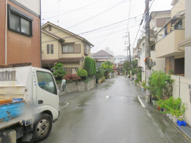 箕面市瀬川４丁目　新築一戸建の周辺