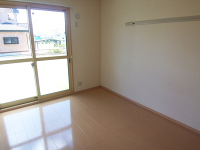 【洋室】 | ヴィラ・エスペランサＡ