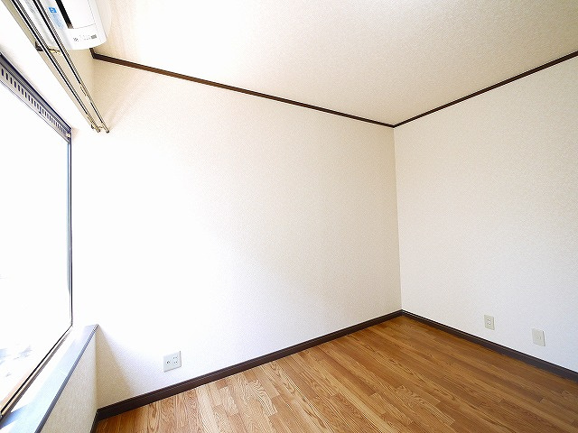 リバーサイドシングルの寝室