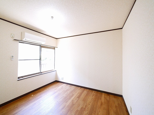 リバーサイドシングルの寝室