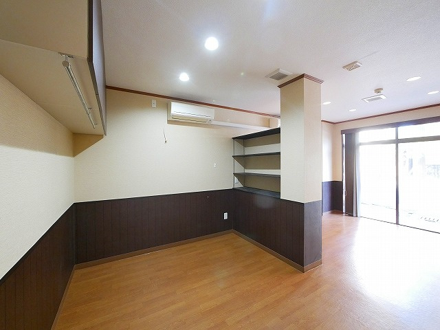 コーポ諏訪柳町の内装
