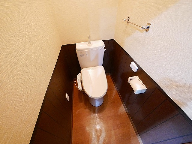 コーポ諏訪柳町のトイレ