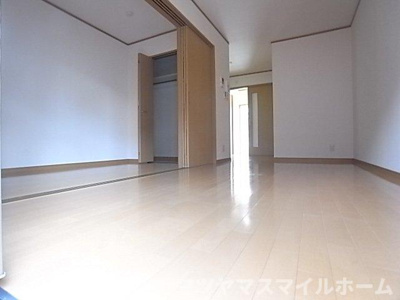 【寝室】 | カンフォーラ