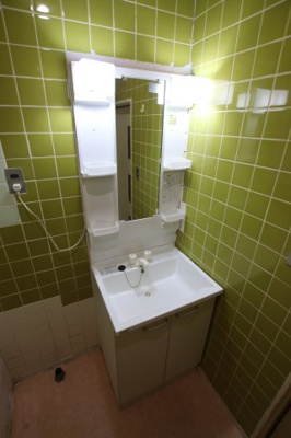 【独立洗面台】 | 陶器北貸家