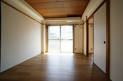 【洋室】 | 早乙女ハイツ