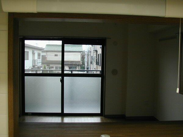 アスコットの洋室
