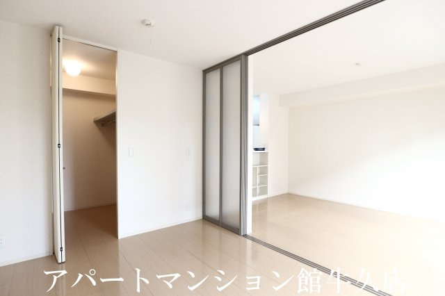 プリマベーラの洋室