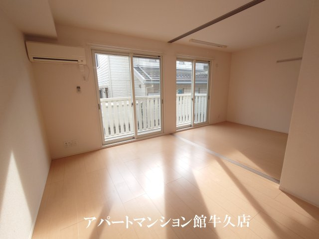 プリマベーラの居間・リビング