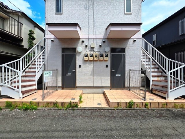 【エントランス】 | IZUMI T＆M