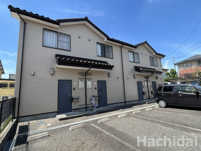 高浜市稗田町６丁目のアパートの外観