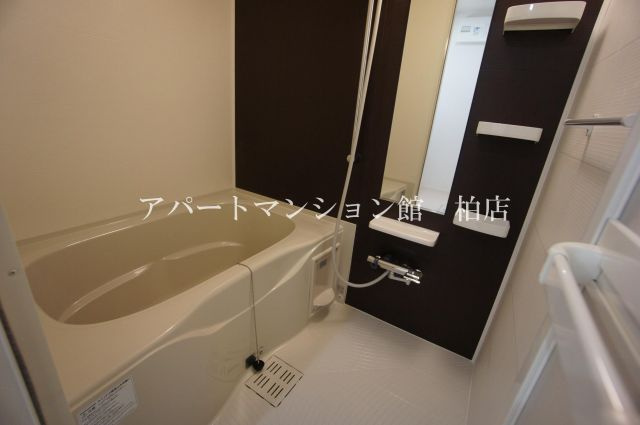 シェーヌⅣの浴室