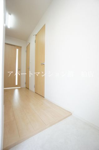 シェーヌⅣの玄関