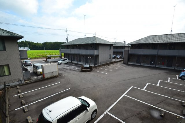 【駐車場】 | クレスト大夢Ｅ