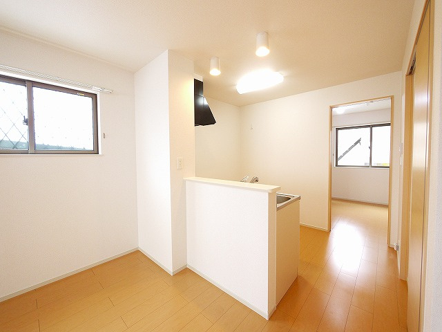 プリムローズ（奈良市西九条町）のキッチン|きれいなキッチンです