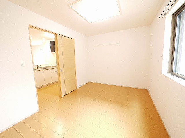 プリムローズ（奈良市西九条町）の洋室|使い勝手のいい洋室です