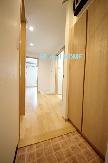 【玄関】 | Liange | 段差無しのバリアフリー（同仕様）