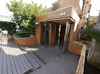 【エントランス】 | 室内写真は別室の参考写真となります。