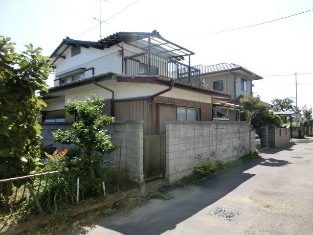 鴻巣市原馬室の売地の前面道路含む現地写真