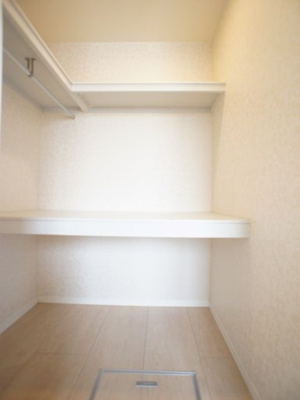 【収納】 | グリーンスクエアＩ | ウォークインクロゼット付きでお部屋はスッキリ♪