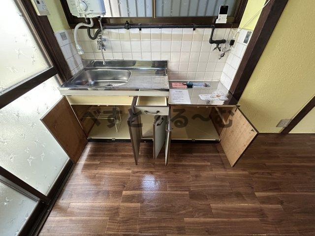 東藤江1丁目貸家のキッチン
