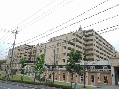 【外観】 | ヴェレーナ港北ニュータウン | 横浜市ブルーライン「仲町台」駅徒歩9分の好立地！