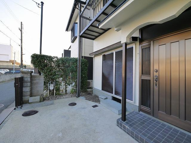 荻野一戸建の駐車場|駐車場があります