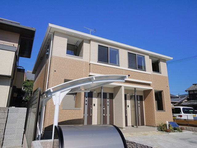 キャトル紀寺の外観|キレイな外観です。