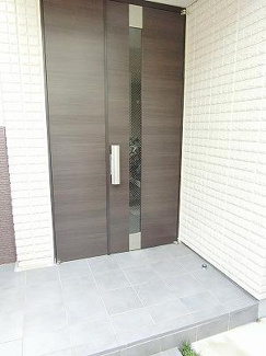 【エントランス】