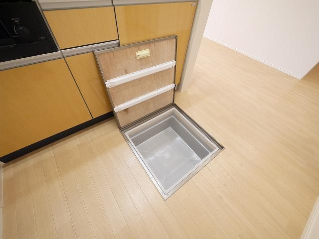 キャトル紀寺の収納|床下収納です
