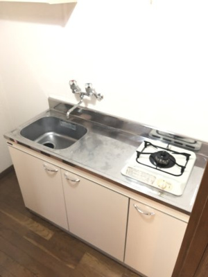 【キッチン】 | グリーンハウス弥栄 | 十分な収納や調理スペースもあります☆