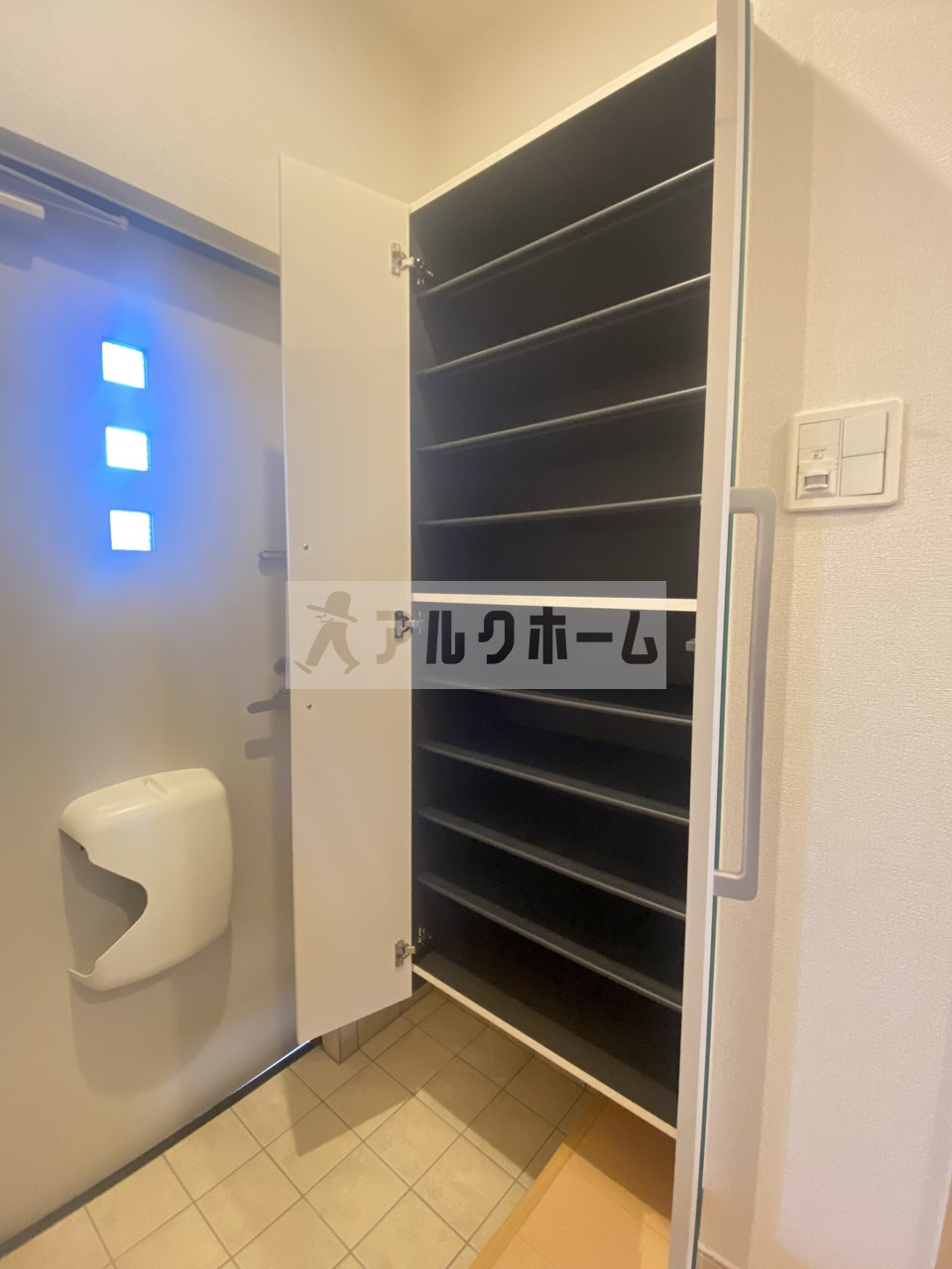プレジールの玄関