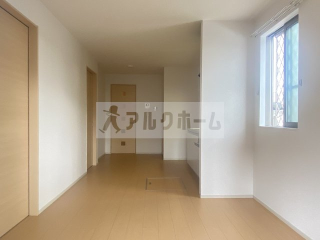 プレジールの居間・リビング
