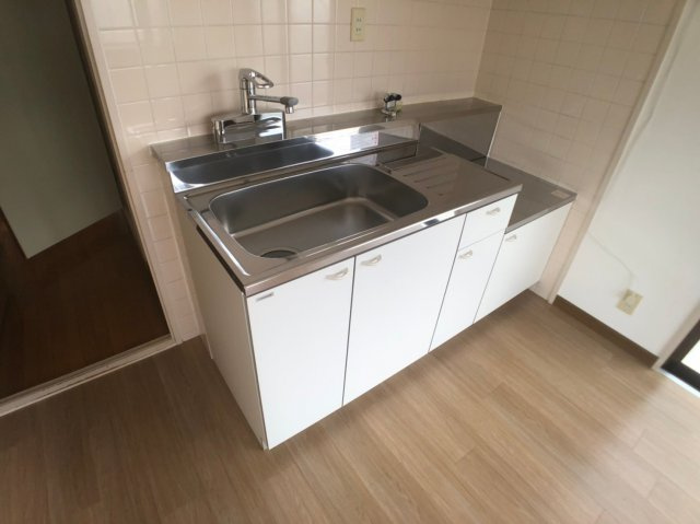 ファミール金岡のキッチン