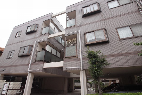 ファミール金岡