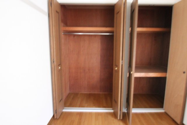 ファミール金岡の収納