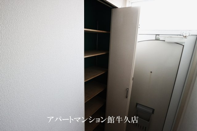 ドールハウスの収納