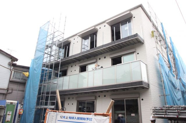 東大阪市菱屋西１丁目の賃貸マンションの外観