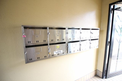 【設備】 | プレアール南亀井Ⅱ | ☆集合ポスト☆