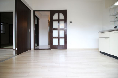 【居間・リビング】 | プレアール南亀井Ⅱ