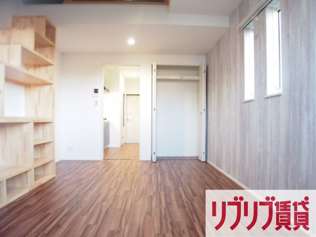 ヒルズ千葉の居間・リビング