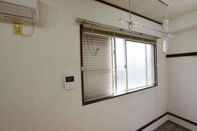 【セキュリティ】 | ポルシェ厚木旭町