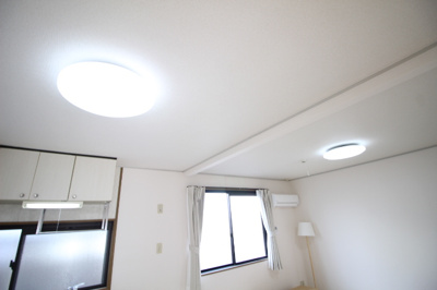 【設備】 | セシル豊浜 | 照明器具付きです