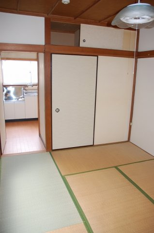 【居間・リビング】