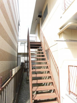 【その他共用部分】 | コーポ高根 | 共用階段です♪