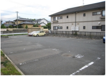 【駐車場】