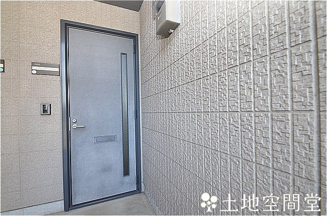 サンハイツ永犬丸Ａのエントランス