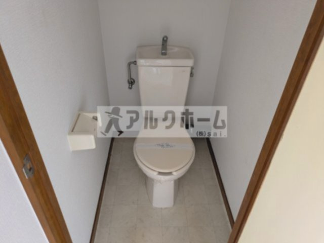 JPアパートメント柏原のトイレ|JPアパートメント柏原　お手洗い
