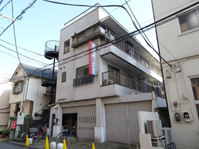 【外観】 | 第２豊新ビル | 第２豊新ビル　日暮里駅から徒歩７分・三河島駅から徒歩６分の好立地！閑静な住宅街で静かな環境！１９８４年１１月築の３階建てタイル張りマンション！